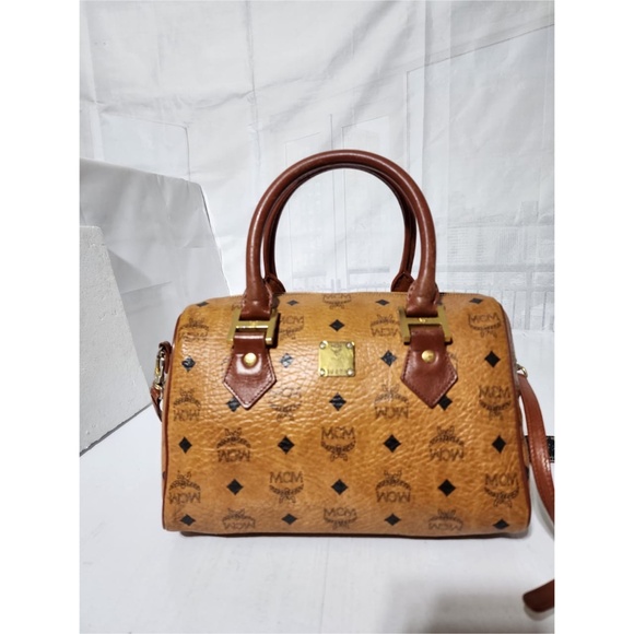 SOLD***Authentic MCM Vintage Monogram Visetos Boston Bag Cognac - Picture 15 of 16